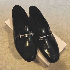 BRAND NEW JustFab Joyce loafer